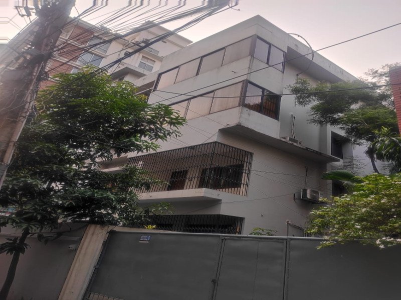 Modern 3-Story Building with 5 Katha Plot for Sale in Sector 4, Uttara, Dhaka Gallery Image